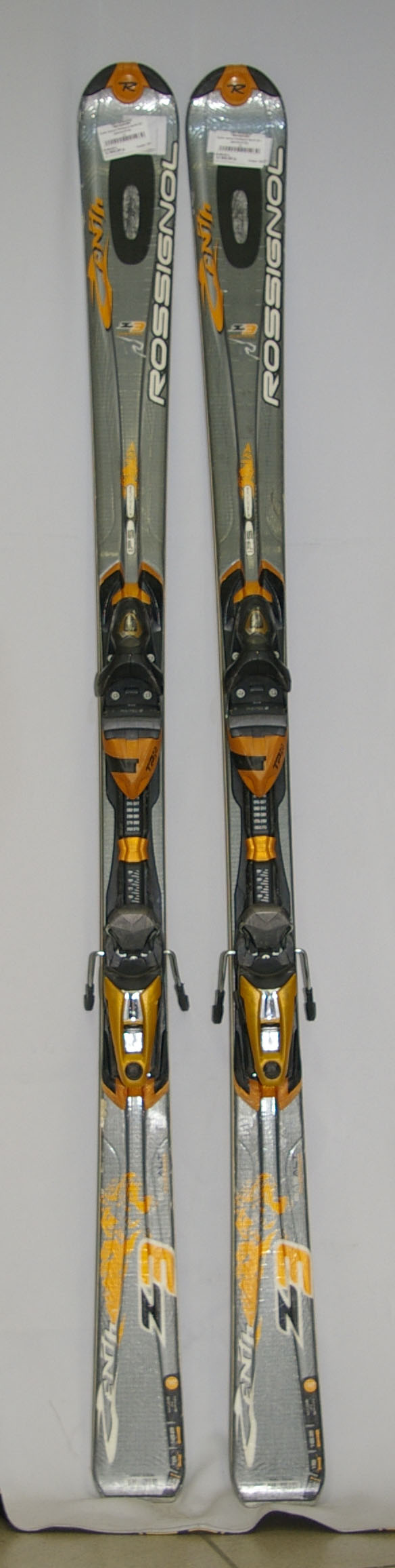 Купить Лыжи горные Rossignol Zenith Z3 + крепление б/у