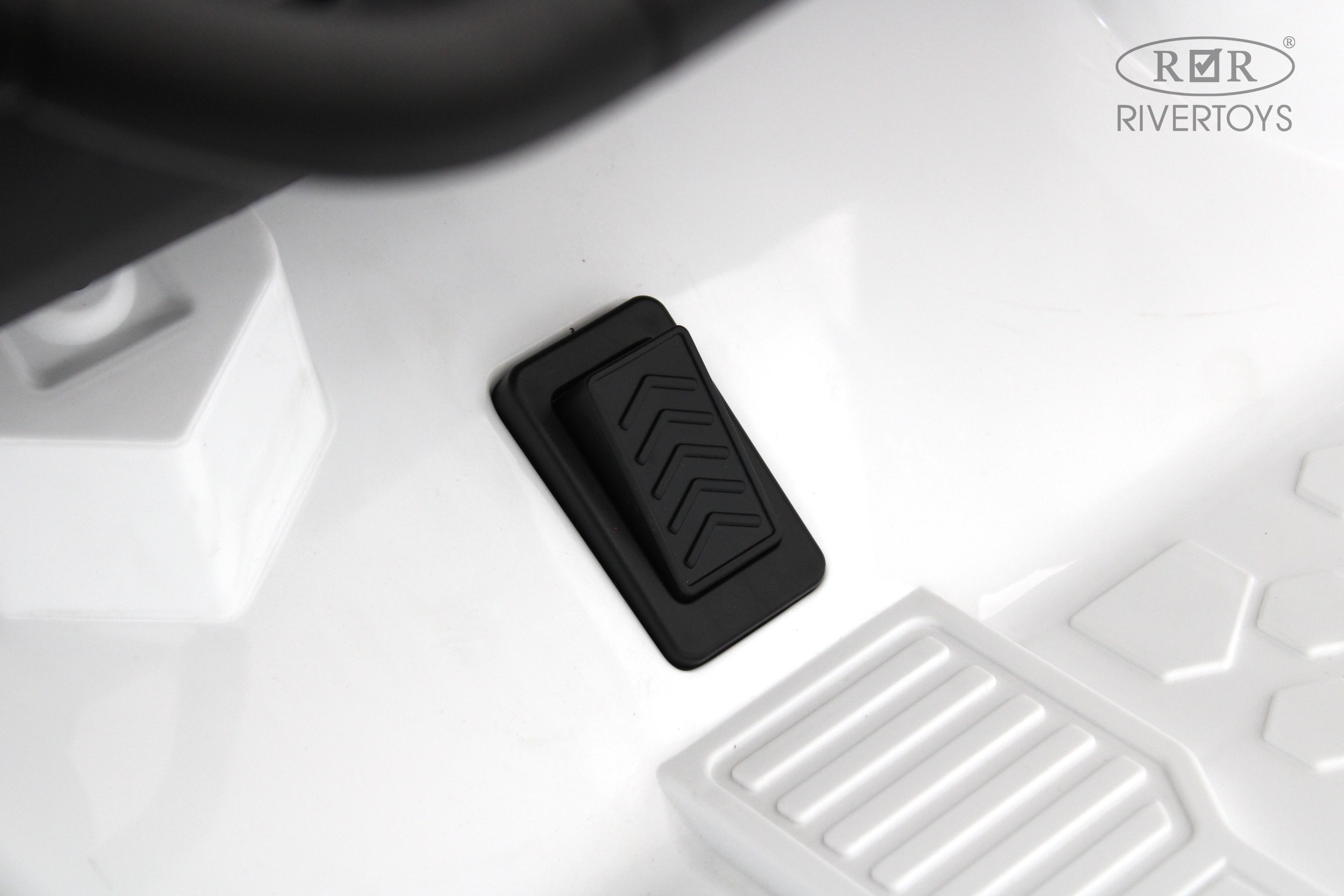 Купить Детский электромобиль Lamborghini Aventador K999PX