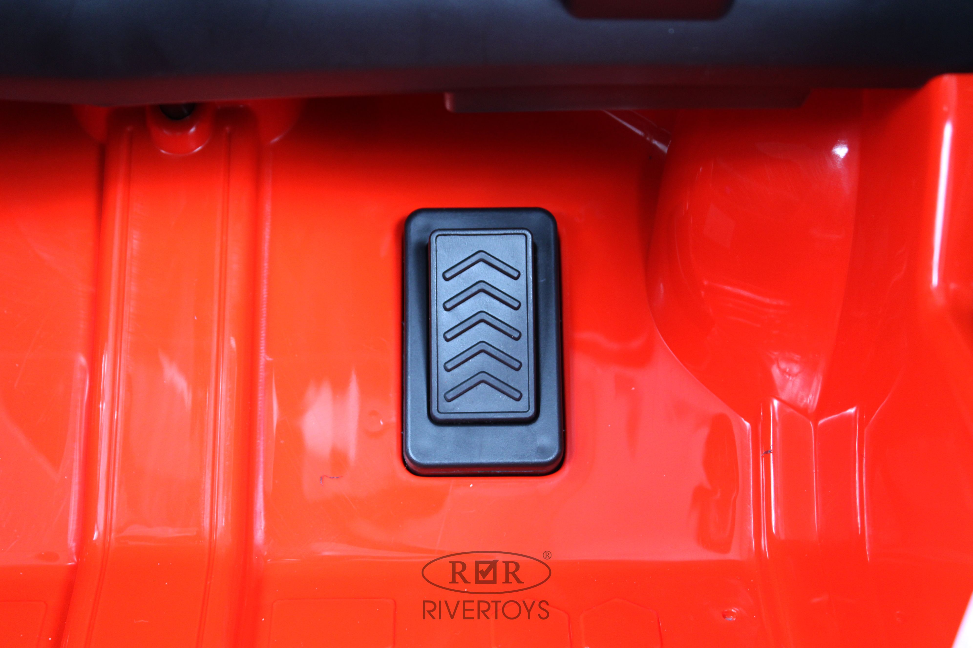 Купить Детский электромобиль RIVERTOYS Lamborghini K888PX