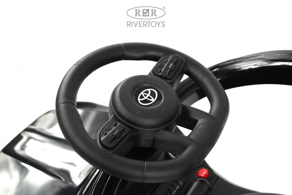 Купить Детский толокар RIVERTOYS Toyota Land Cruiser 300 Z002ZZ-B