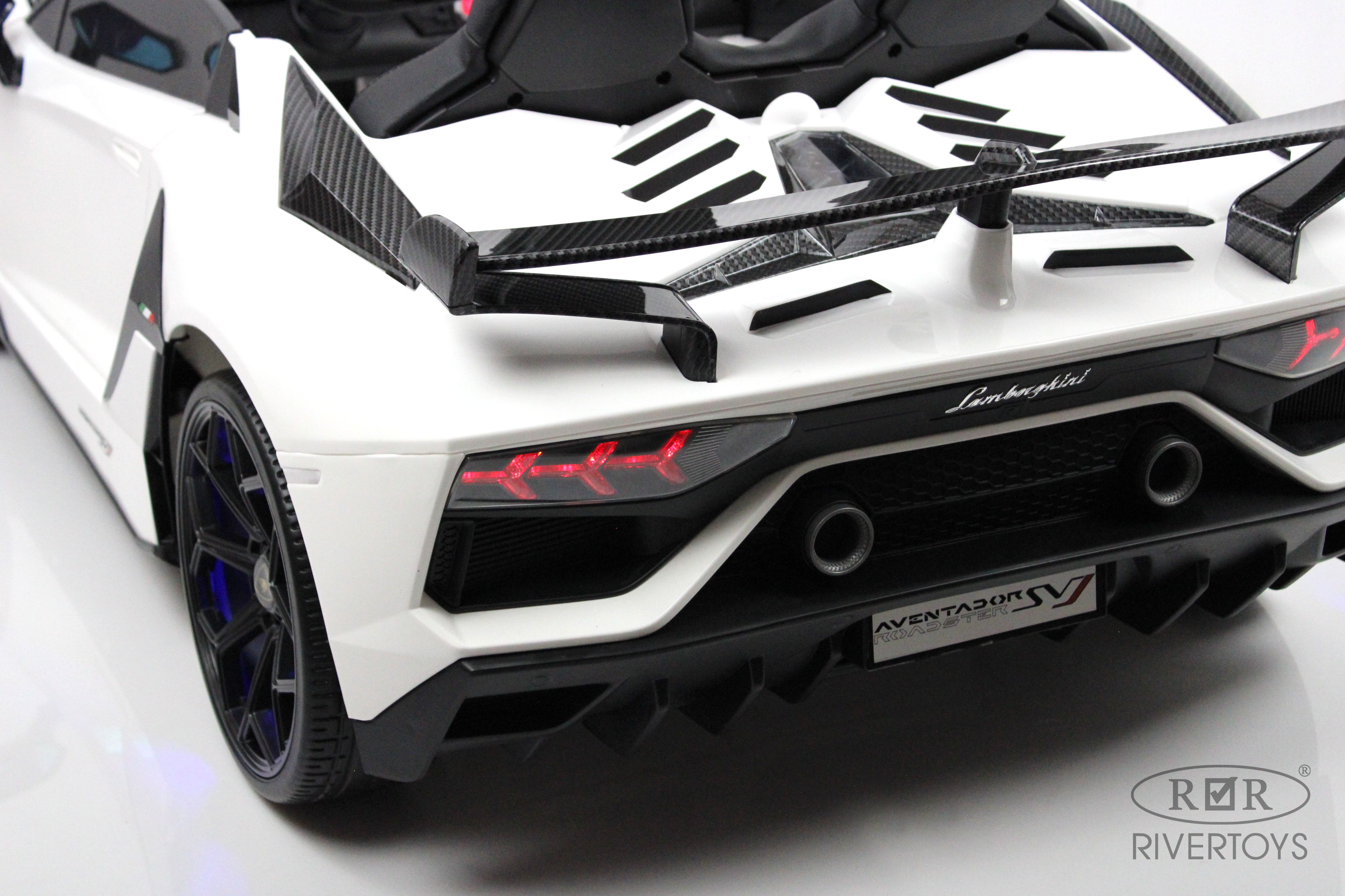 Купить Детский электромобиль RIVERTOYS Lamborghini Aventador SVJ A111MP