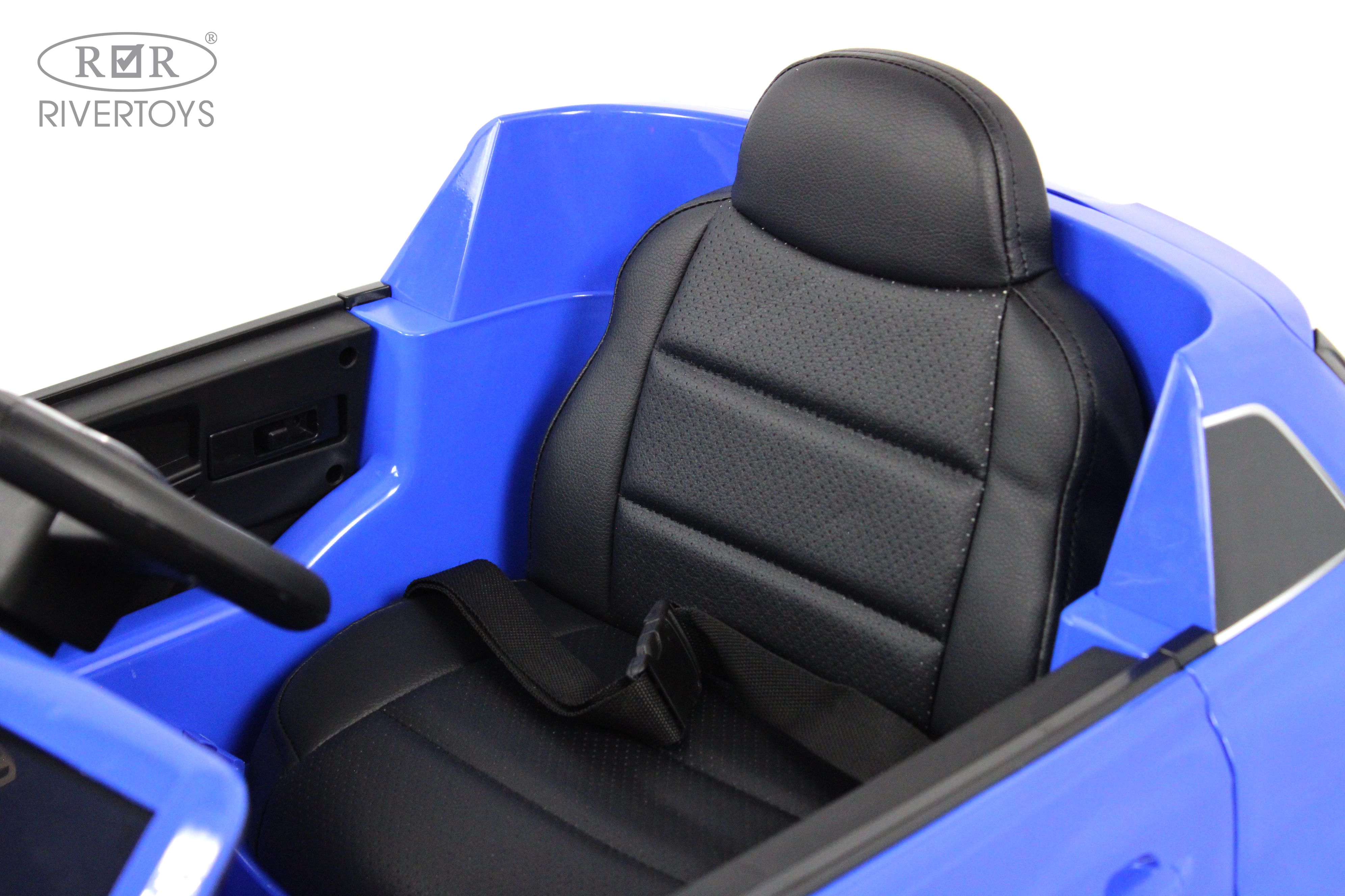 Купить Детский электромобиль RIVERTOYS AUDI Q7 HL678