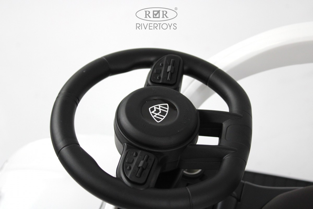 Купить Детский толокар RIVERTOYS Mercedes-Benz GLS 600 Z003ZZ-B