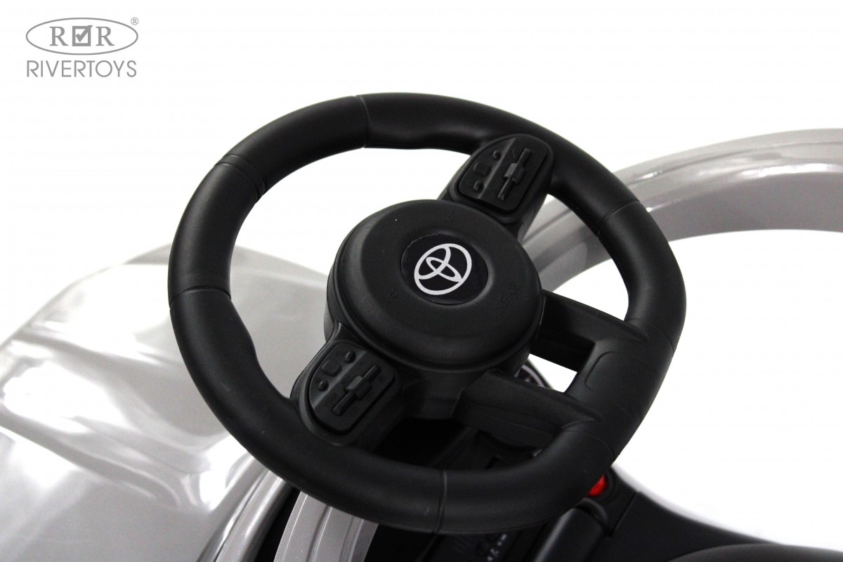 Купить Детский толокар RIVERTOYS Toyota Land Cruiser 300 Z002ZZ-B