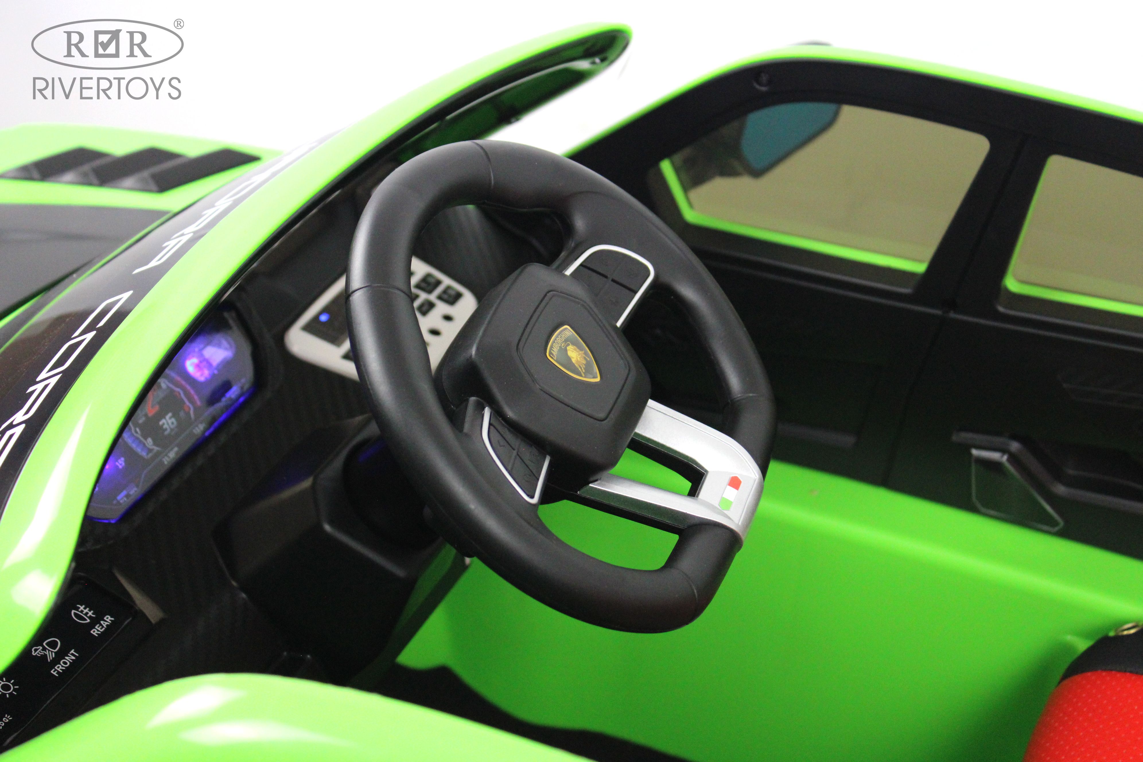 Купить Детский электромобиль RIVERTOYS Lamborghini Urus E777EE