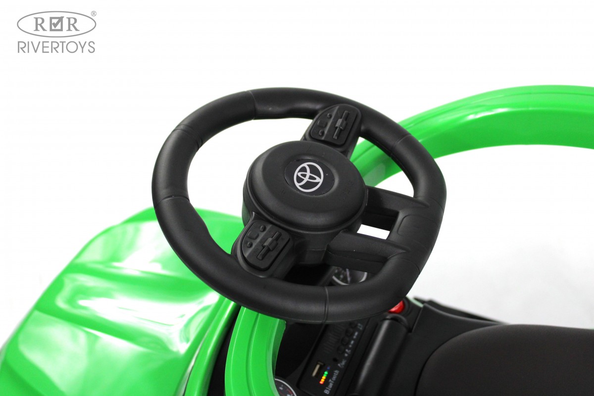 Купить Детский толокар RIVERTOYS Toyota Land Cruiser 300 Z002ZZ-C