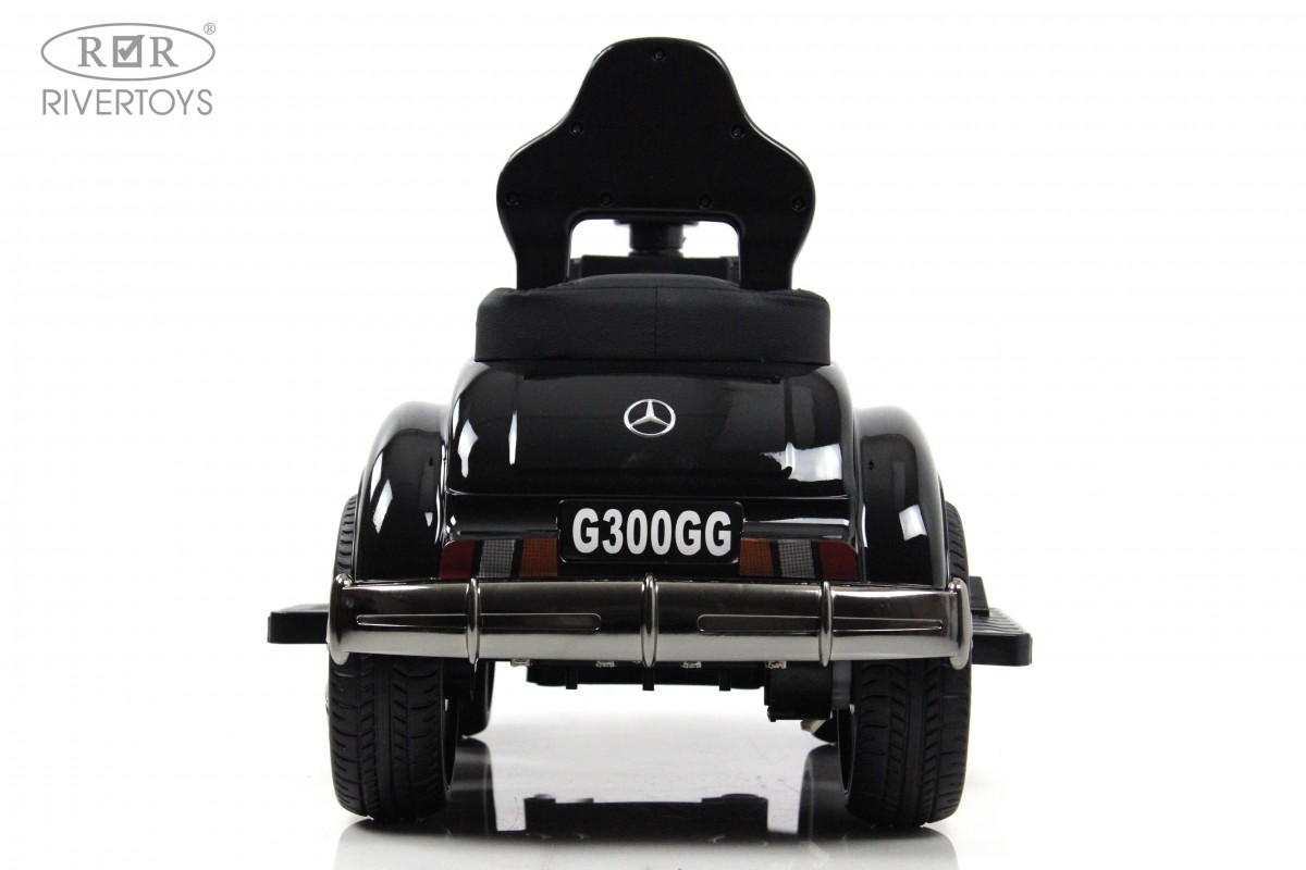 Купить Детский толокар RIVERTOYS Mercedes-AMG 300S G300GG-D