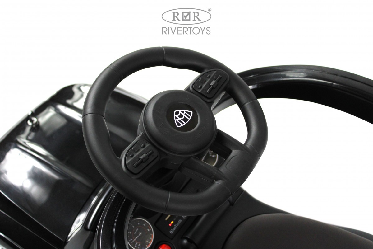 Купить Детский толокар RIVERTOYS Mercedes-Benz GLS 600 Z003ZZ-C