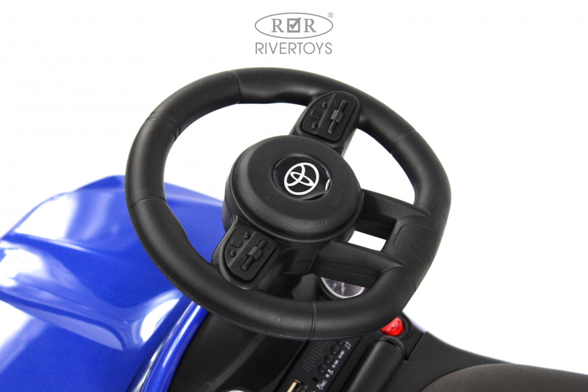 Купить Детский толокар RIVERTOYS Toyota Land Cruiser 300 Z002ZZ-D