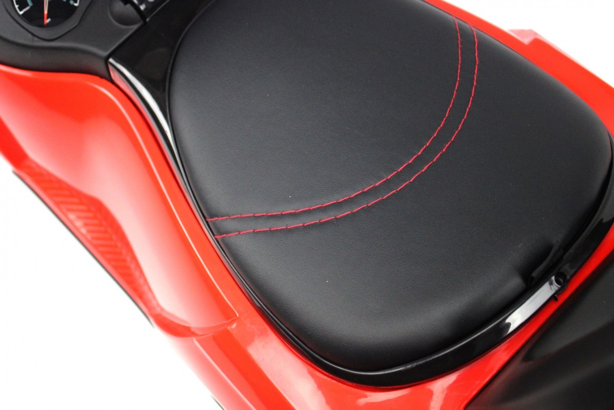 Купить Детский толокар RIVERTOYS BMW M5 A999MP-D