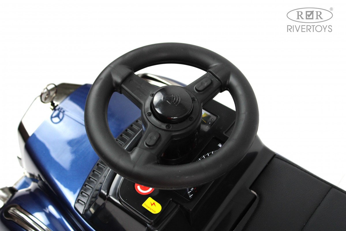 Купить Детский толокар RIVERTOYS Mercedes-AMG 300S G300GG
