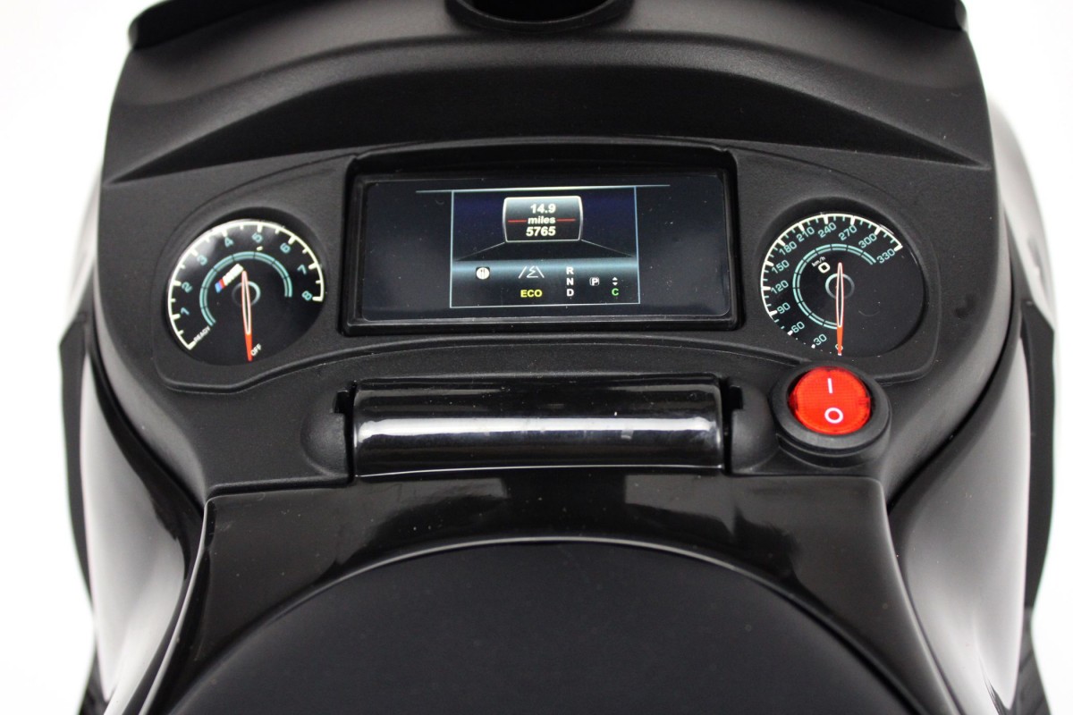 Купить Детский толокар RIVERTOYS BMW M5 A999MP-D