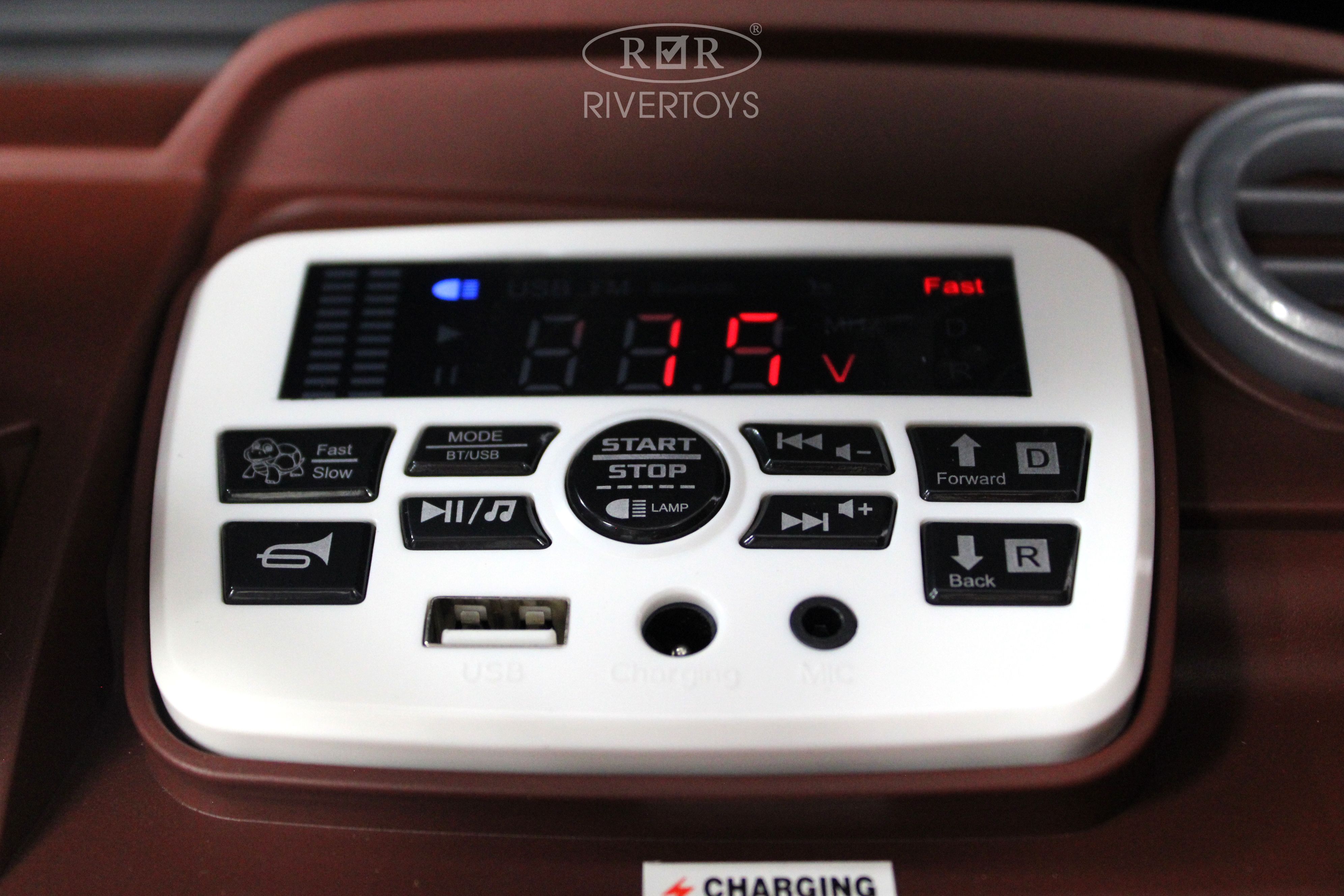 Купить Детский электромобиль RIVERTOYS K111PX