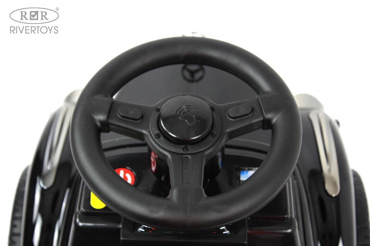 Купить Детский толокар RIVERTOYS Mercedes-AMG 300S G300GG