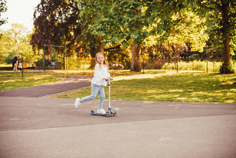 Купить Самокат GLOBBER PRIMO PLUS LIGHTS